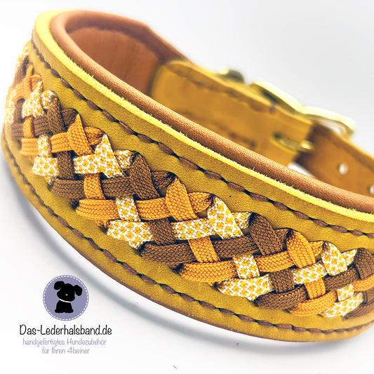 Fettlederhalsband-mit-Aufflechtung-herbst-curryfarben