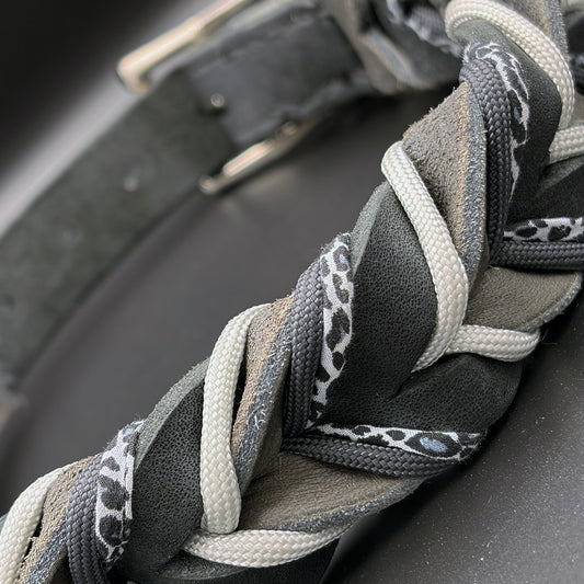Fettlederhalsband Leo in schwarz