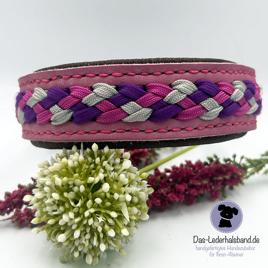 Fettlederhalsband mit Aufflechtung "Malve-Lila"