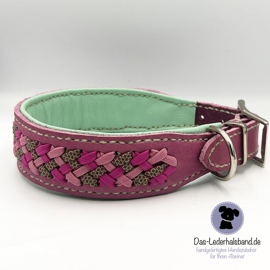 Fettlederhalsband mit Aufflechtung "Malve"